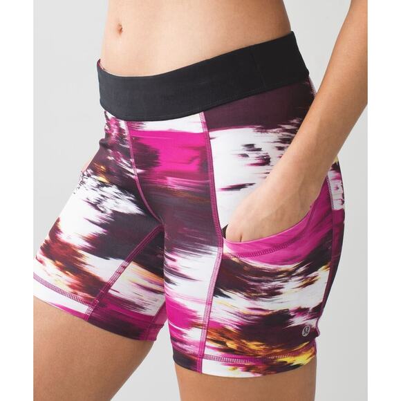 Lululemon What The Sport Short II Size 4 Pigment Wind Berry Rumble Multi W7FD2S - Picture 1 of 14